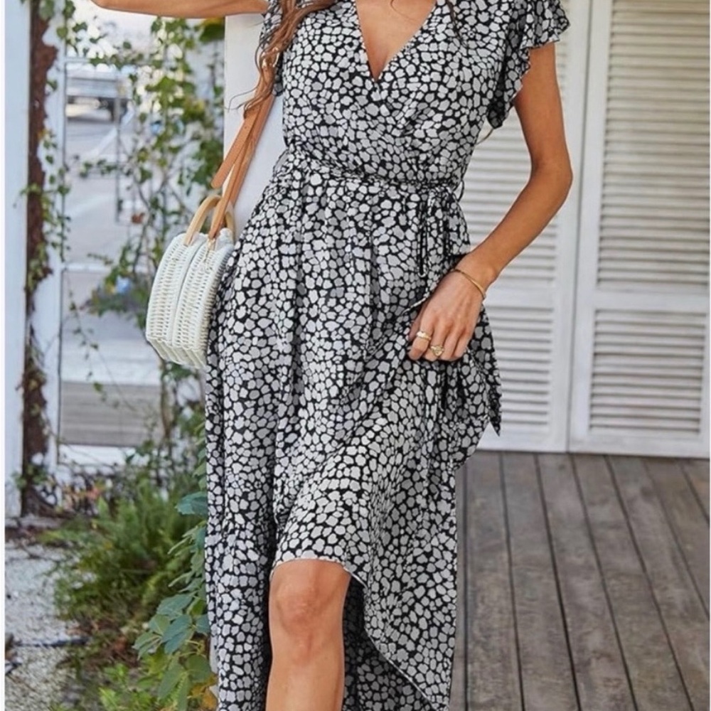Pretty Garden Floral Midi Wrap Dress | Women’s Large